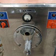 بارسفت کن . بستنی ساز سنتی