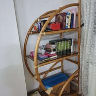 ویترین کتابخانه