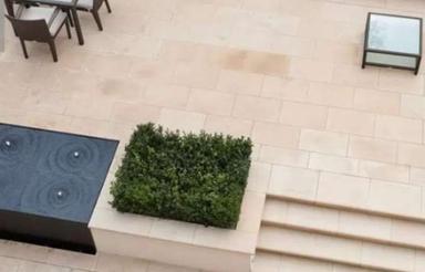 خانه دو طبقه