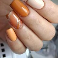 چند نفر برای مدل کاشت ناخن