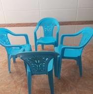 4 عدد صندلی پلاستیکی