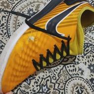 کفش سالنی نایک مجیستا