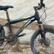 دوچرخه خوب تمیز 8دنده مشتری واقعی بیاد تخفیف میدم