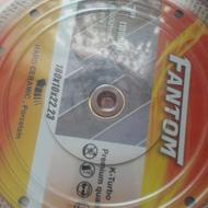 تعدادی صفحه برش پرسلان بر چسپ دستکش