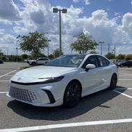 تویوتا کمری 2025 هیبرید (Premium Full Edition)