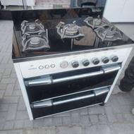 اجاق گاز کاملآ سالم در حد نو