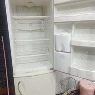 یخچال در حد نو