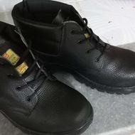 کفش ایمنی سایز40