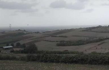 زمین در تپه ساری