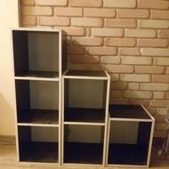 کتابخانه شیک و مدرن