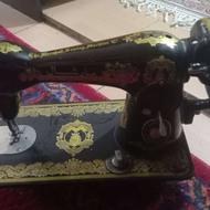 چرخ خیاطی قدیمی دستی