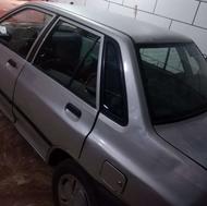 َپراید مدل 1386