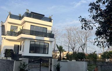 فروش ویلا رف گاردن بهترین منطقه سیسنگان