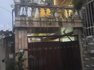 فروش آپارتمان 170 متر در بلوار ولایت(2طبقه بالا پایین)