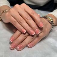 کاشت ناخن با قیمت مناسب