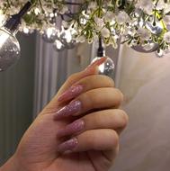 ارائه خدمات زیبایی ناخن با قیمت مناسب