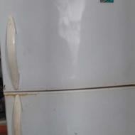 تعدادی یخچال وفریزر