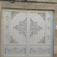 نقاشی ساختمان وکناف و پتینه مدرن و پشت تی وی وال