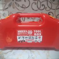 جعبه ابزار قرمز رنگ