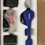 قیچی شارژی هرس کردن درخت