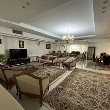 آپارتمان پونک 238 متر خوش نقشه