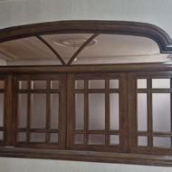 پنجره چوبی چوب چنار