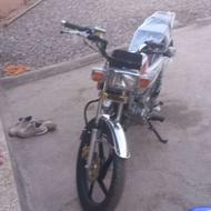 موتور سیکلت 200