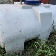 منبع آب 2500 سه لایه سالم