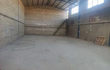 اجاره سوله 180متر دارای ی اتاق 30متر