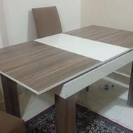 میز ناهار خوری