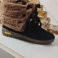 پوتین سایز 40 و کلاه شال نو