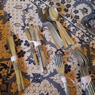 قاشق وچنگال قدیمی نو