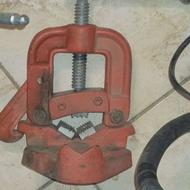 گیره لوله گیر