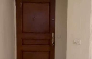 یک واحد آپارتمان 83متری تک اتاق انباری پارکینگ فول بازسازی