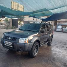 نیسان رونیز مشکی تمام فابریک 300تا کار82