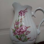 پارچ چینی گل صورتی مارک دار قدیمی کلکسیونی