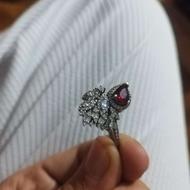 انگشتر نقره یاقوت و برلیان