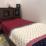 تخت خواب چوبی