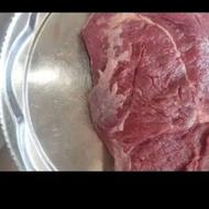 مقداری گوشت گوساله (نذری)بودبرامون اوردن