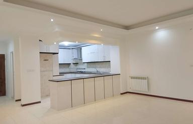 130متری فول امکانات ،سه خوابه