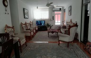 یک دستگاه ساختمان ویلایی خیابان شاهد