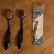 دو عدد براش خارجی و یک عدد موچین