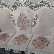 دو عددمبل سلطنتی کارکرده