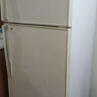 یخچال بسیار عالی و جادار