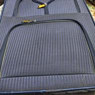 چمدان سالم بدون هیچ پارگ