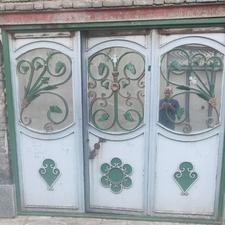 درب حیاط و پارکینگ