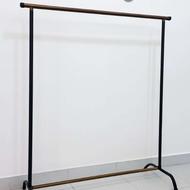 رگال لباس فلزی بصورت تک و عمده