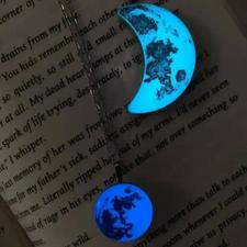 پلاک زنجیر ماه شبتاب