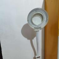 چراغ مطالعه بزرگ لامپ نوری قوی پایه دار