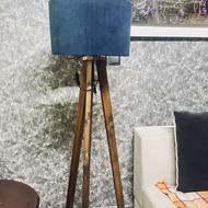 آباژور پایه چوبی نو